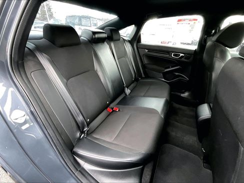 Used 2023 Honda Civic Sport image 25