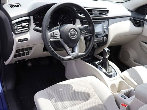 Used 2018 Nissan Rogue Sport FWD image 5