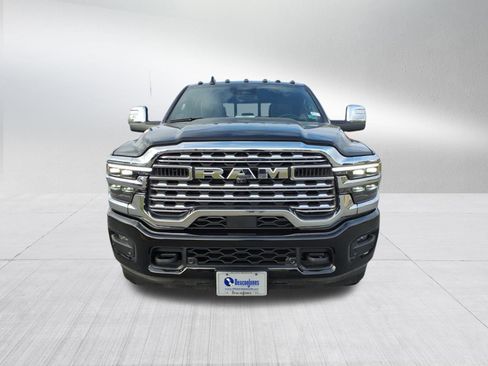 New 2025 RAM 3500 Limited image 9