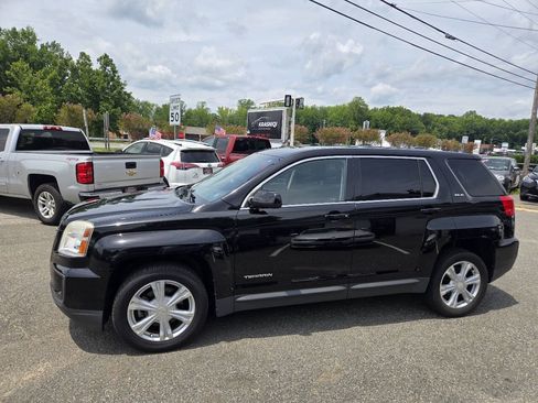 Used 2017 GMC Terrain SLE FWD image 13