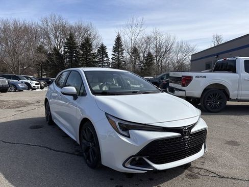 Used 2024 Toyota Corolla XSE image 12