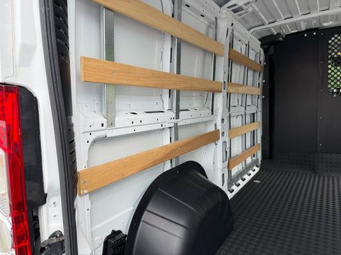 Used 2025 RAM ProMaster 2500 w/ U-Haul Equipment Group FWD image 7
