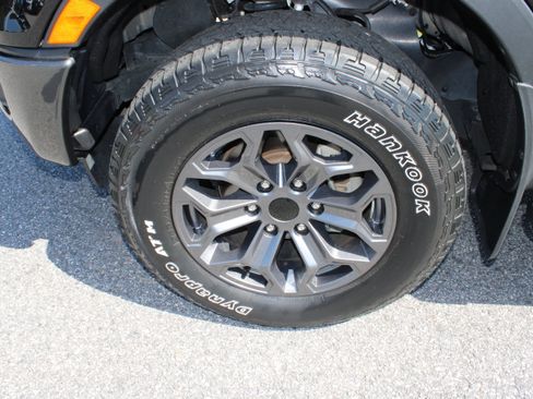 Used 2023 Ford Ranger XLT w/ Equipment Group 301A Mid AWD/4WD image 10
