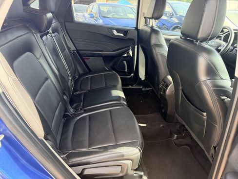 Used 2022 Ford Escape SEL FWD image 17