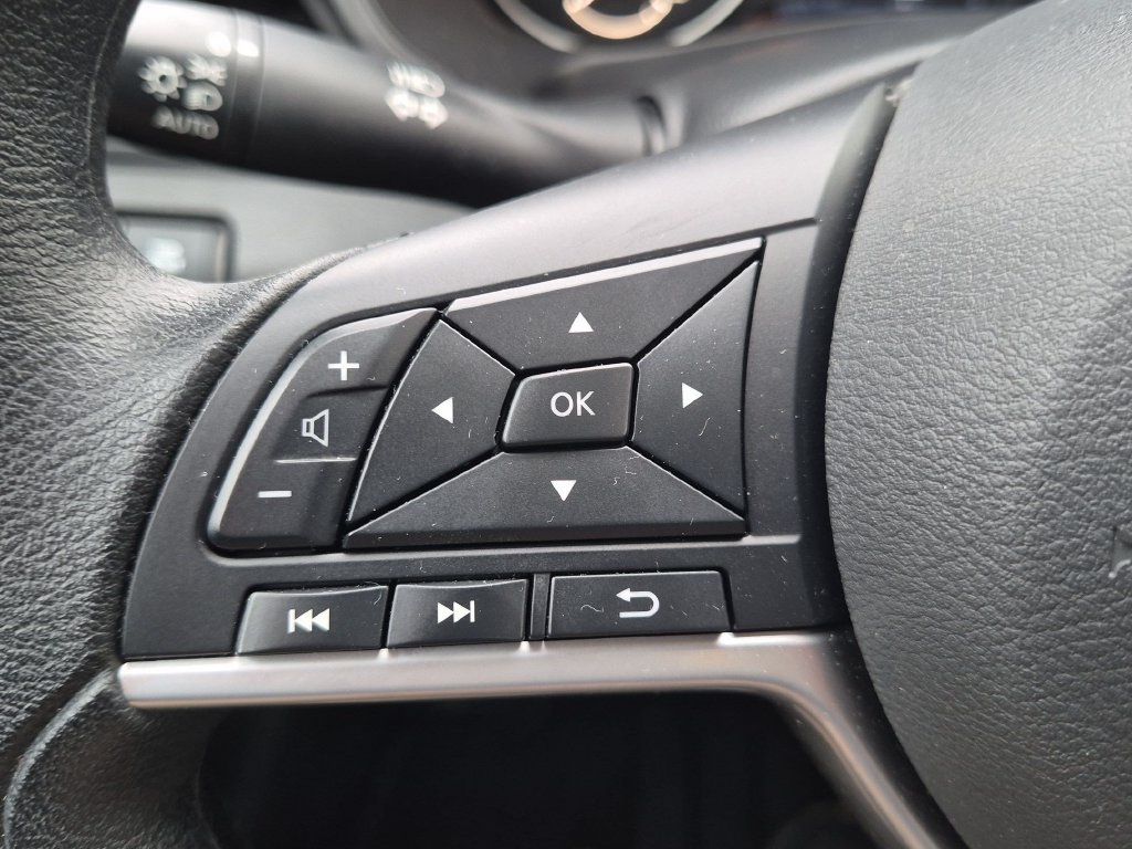 Used 2025 Nissan Altima 2.5 SV w/ SV Special Edition Package FWD image 15