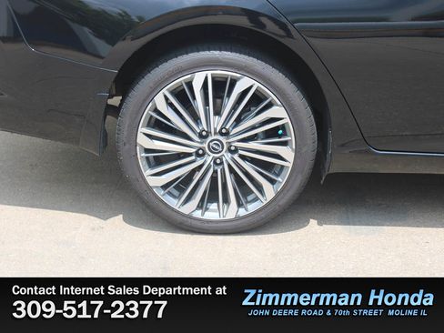 Used 2023 Nissan Altima 2.5 SL AWD/4WD image 22
