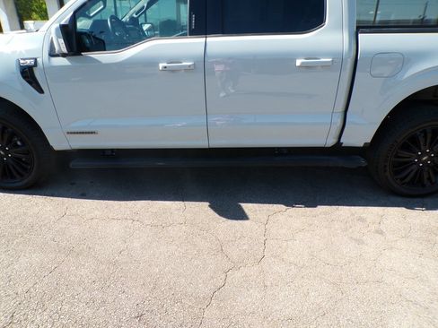 Used 2024 Ford F150 Platinum w/ Equipment Group 702A High AWD/4WD image 11
