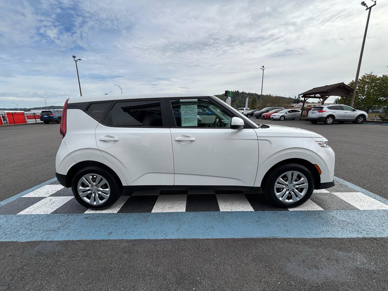 Used 2020 Kia Soul LX FWD image 6