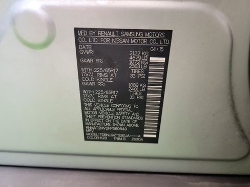 Used 2015 Nissan Rogue SV image 33