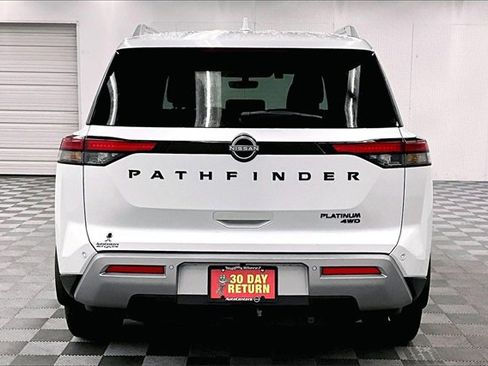 New 2025 Nissan Pathfinder Platinum w/ Lighting Package (N93) image 4