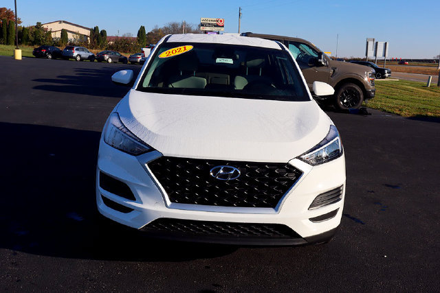 Used 2021 Hyundai Tucson SE w/ Cargo Package AWD/4WD image 2