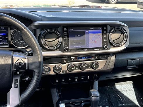 Used 2023 Toyota Tacoma Limited AWD/4WD image 7
