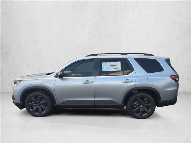 New 2026 Honda Pilot Sport image 5