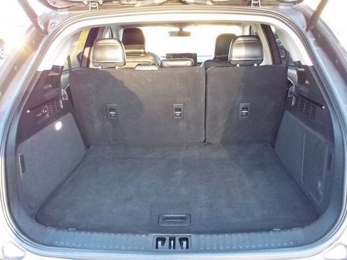 Used 2021 Lincoln Nautilus Reserve image 12