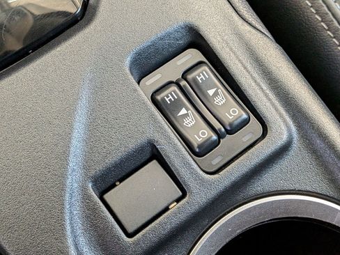 Used 2021 Subaru Impreza 2.0i Limited image 25