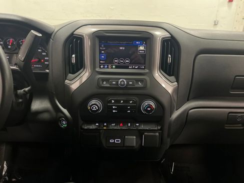 Used 2025 Chevrolet Silverado 1500 Custom RWD image 20