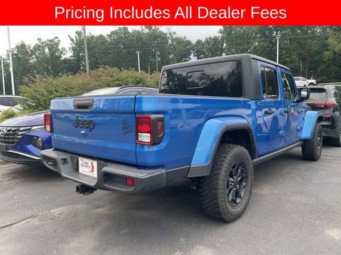 Used 2022 Jeep Gladiator Sport AWD/4WD image 7