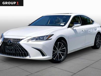Certified 2024 Lexus ES 350 w/ Premium Package