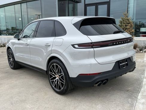New 2026 Porsche Cayenne E-Hybrid image 3