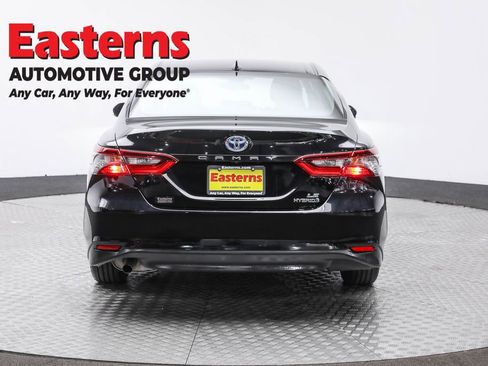 Used 2024 Toyota Camry LE image 6