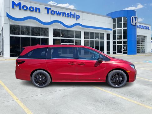 New 2026 Honda Odyssey Sport-L image 7