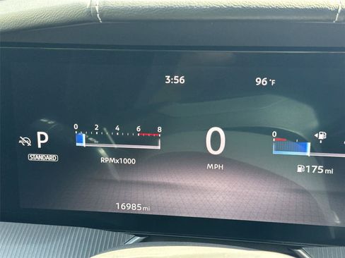 Used 2025 Nissan Murano SV AWD/4WD image 30