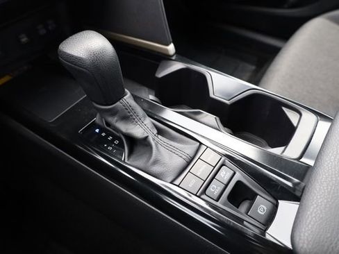 Used 2025 Toyota Camry LE image 21