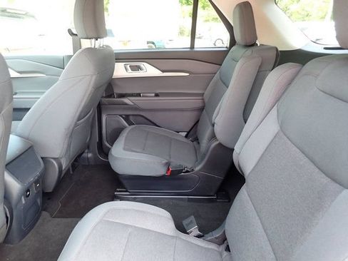 New 2026 Ford Explorer Active AWD/4WD image 14