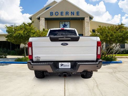 Used 2022 Ford F350 King Ranch w/ King Ranch Ultimate Package AWD/4WD image 4