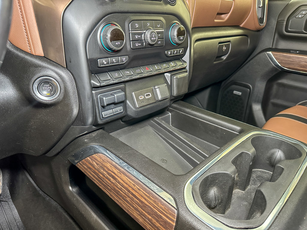 Used 2022 Chevrolet Silverado 2500 High Country w/ Safety Package II AWD/4WD image 39
