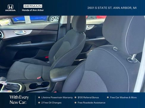 Used 2023 Kia Forte LXS FWD image 47