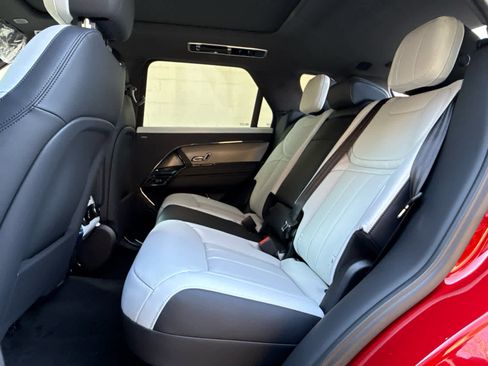 New 2026 Land Rover Range Rover Sport Dynamic SE image 15