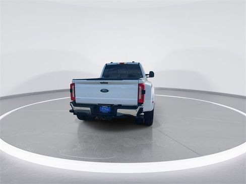 Certified 2024 Ford F350 Lariat w/ Lariat Ultimate Package image 6