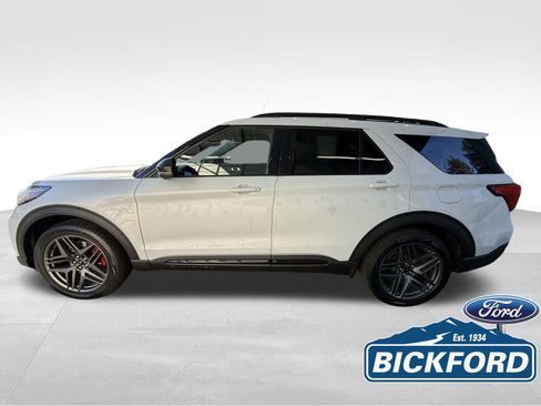 New 2026 Ford Explorer ST w/ Sun And Sound Package AWD/4WD image 9