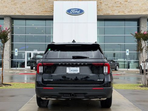 New 2026 Ford Explorer Active AWD/4WD image 20