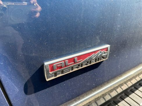 Used 2015 GMC Sierra 1500 SLE image 14