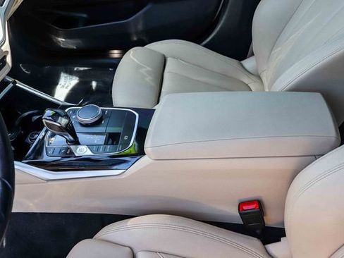 Used 2019 BMW 330i Sedan w/ Convenience Package RWD image 20