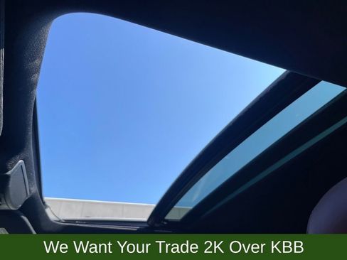 Used 2022 Ford F350 Platinum image 11