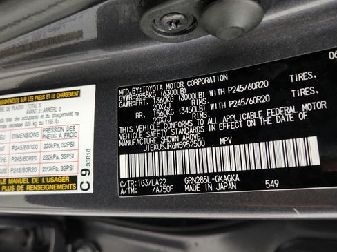 Used 2021 Toyota 4Runner Limited AWD/4WD image 20