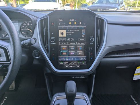 Certified 2025 Subaru Crosstrek 2.0i Premium image 18