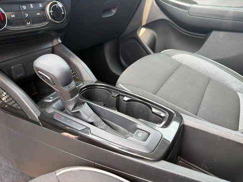 Used 2025 Chevrolet TrailBlazer LT FWD image 20