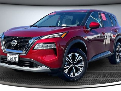 Certified 2023 Nissan Rogue SV FWD image 3