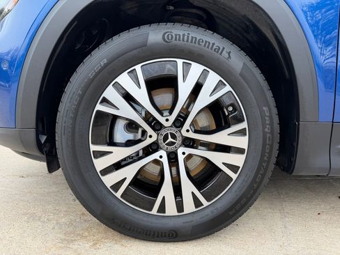 Certified 2024 Mercedes-Benz GLB 250 4MATIC image 24