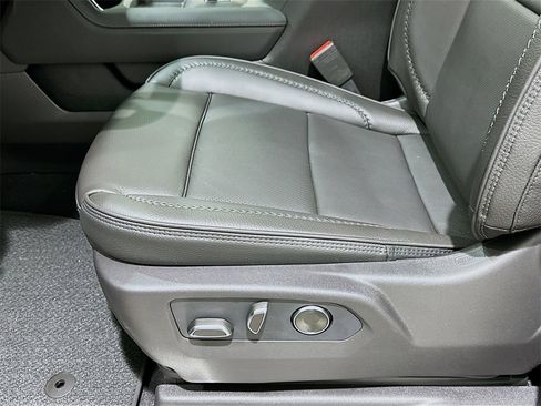 New 2026 GMC Sierra 2500 Denali w/ Denali Reserve Package image 19