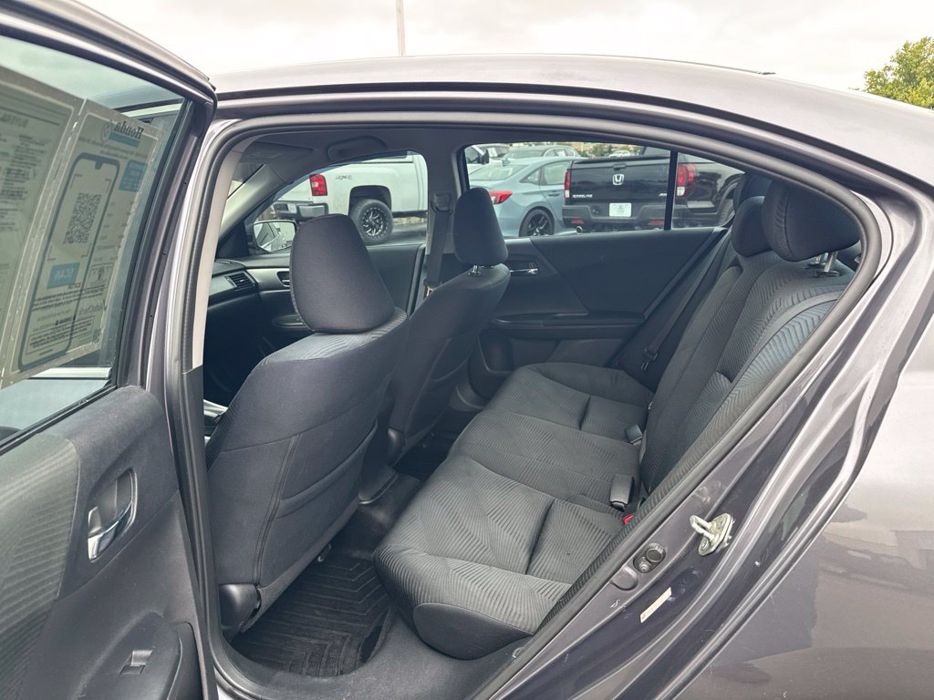 Used 2014 Honda Accord LX image 31
