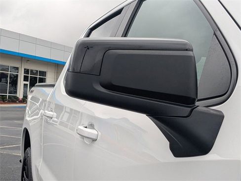 Certified 2022 Chevrolet Silverado 1500 RST w/ Rally Edition image 12