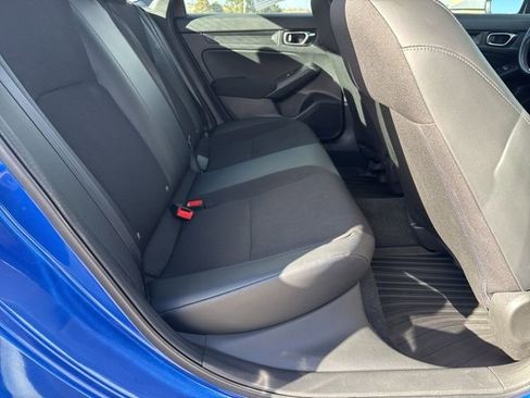Used 2023 Honda Civic Sport image 18