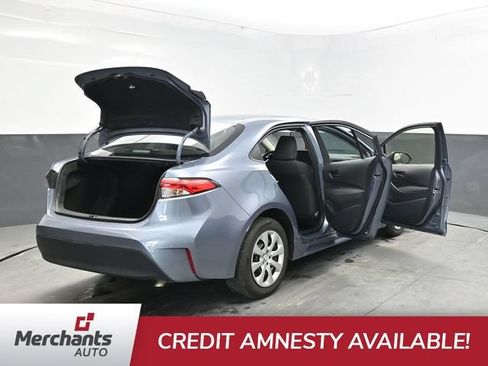 Used 2025 Toyota Corolla LE FWD image 38