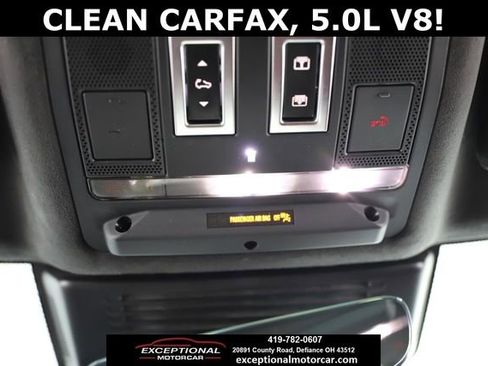 Used 2022 Jaguar F-PACE SVR image 46