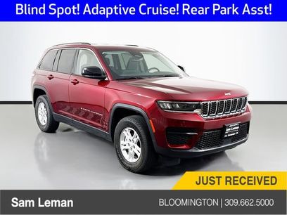 Used 2023 Jeep Grand Cherokee Laredo